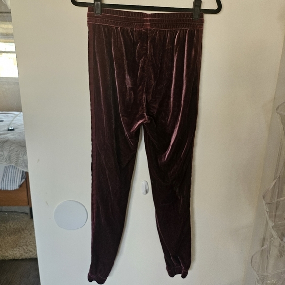 VGUC Adidas Velvet Vibes SST Track Pant Purple Plum Burgundy Women Small - Picture 9 of 16